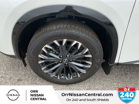 New 2026 Nissan Rogue Platinum w/ Platinum Premium Package image 9