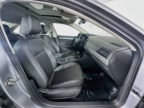 Used 2019 Volkswagen Jetta SE FWD image 26