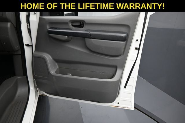 Used 2013 Nissan NV 2500 SV w/ Technology Pkg RWD image 40