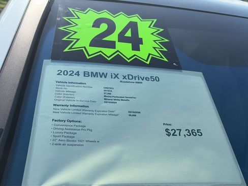 Used 2024 BMW iX xDrive50 w/ Sport Package AWD/4WD image 19