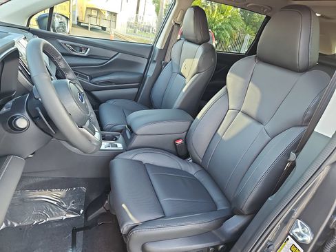 New 2026 Subaru Ascent Limited AWD/4WD image 17