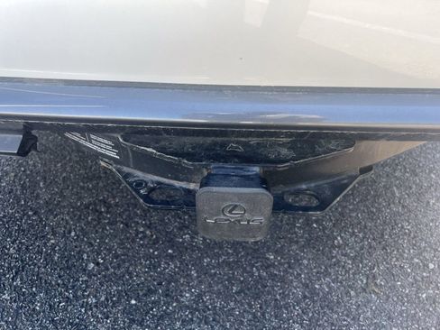 Used 2023 Lexus GX 460 Premium AWD/4WD image 18