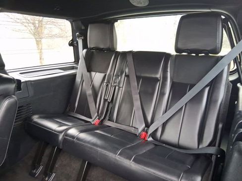 Used 2016 Ford Expedition Platinum image 20