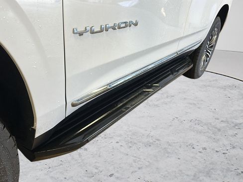 Used 2026 GMC Yukon Elevation AWD/4WD image 5