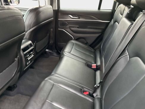 Used 2024 Jeep Grand Cherokee Limited 4xe image 14