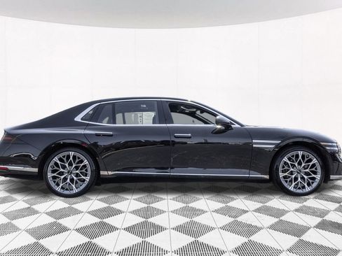 Used 2023 Genesis G90 3.5T AWD/4WD image 13