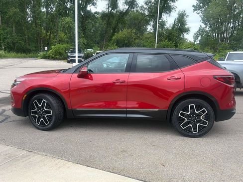 Used 2023 Chevrolet Blazer RS w/ Enhanced Convenience Package AWD/4WD image 2