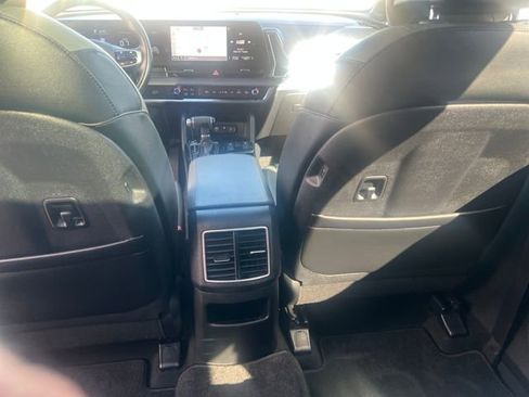 Used 2023 Kia Sportage X-Line w/ X-Line Premium Package image 23