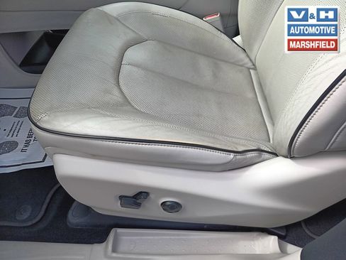 Used 2021 Chrysler Pacifica Limited w/ Premium & Safety Sphere Group AWD/4WD image 20