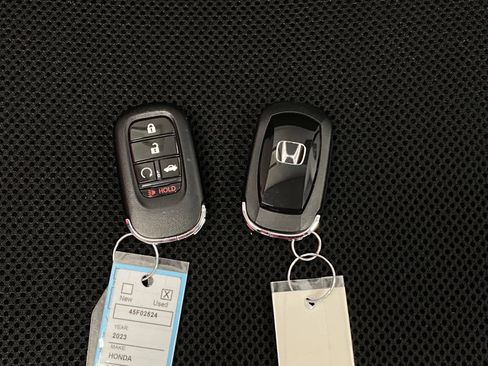 Certified 2023 Honda Accord EX image 9