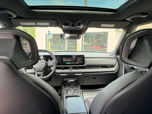 New 2027 Kia Seltos X-Line S AWD/4WD image 22