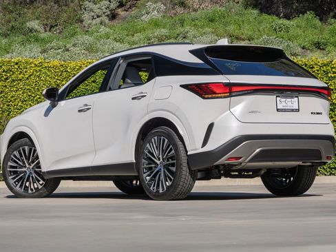 New 2026 Lexus RX 350 Premium Plus FWD image 2