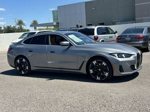 New 2026 BMW 430i w/ Premium Package RWD image 4