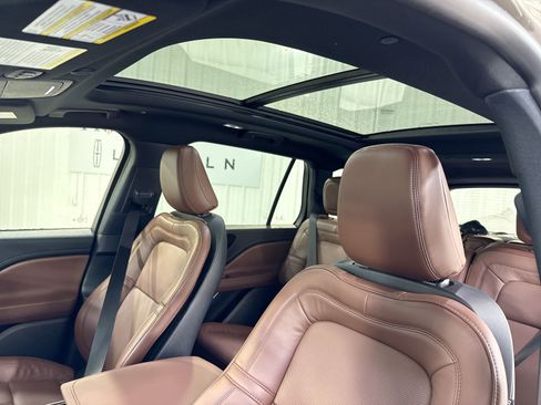 New 2026 Lincoln Aviator Reserve w/ Illumination Package image 24