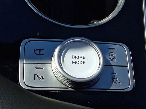 Used 2025 Genesis GV80 2.5T Standard AWD/4WD image 24