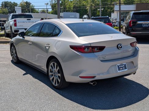 Used 2022 MAZDA MAZDA3 s AWD/4WD image 3