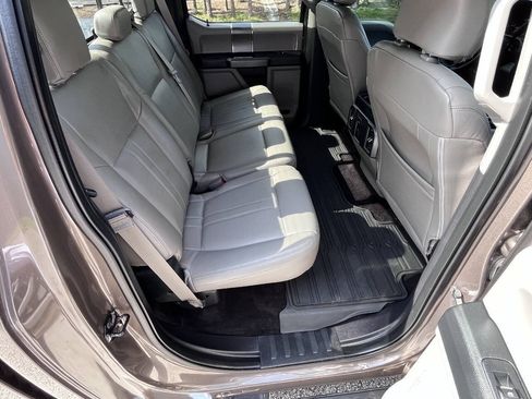 Used 2015 Ford F150 XLT w/ Equipment Group 302A Luxury AWD/4WD image 26