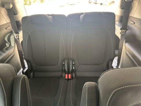 Used 2022 Jeep Grand Cherokee L Laredo w/ Luxury Tech Group I image 26