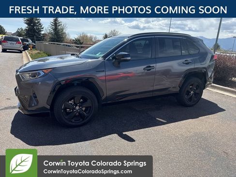 Used 2021 Toyota RAV4 XSE AWD/4WD image 3