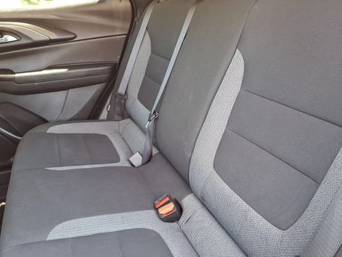 Used 2022 Chevrolet TrailBlazer LT FWD image 7