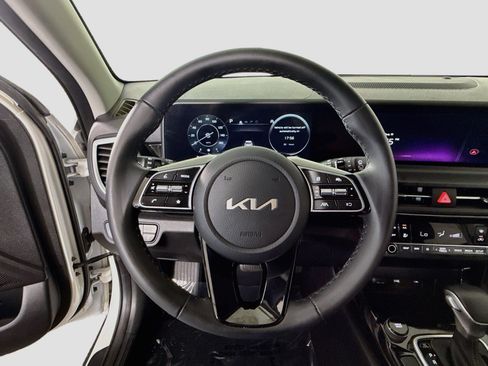 Used 2024 Kia Seltos S FWD image 13