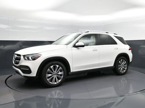 Used 2020 Mercedes-Benz GLE 350 4MATIC image 3