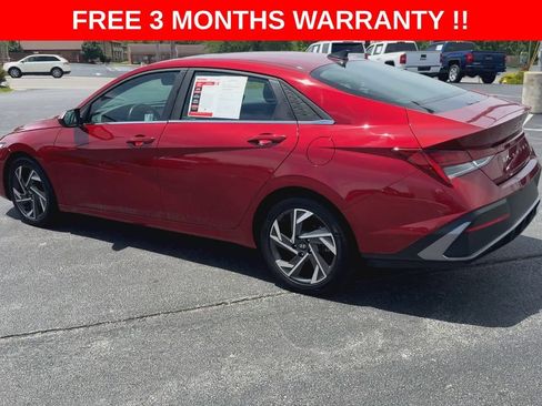 Used 2024 Hyundai Elantra SEL w/ Convenience Package FWD image 7