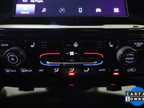 Used 2024 Jeep Grand Cherokee L Laredo image 26