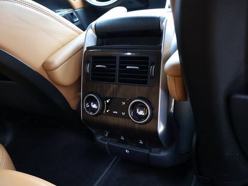 Used 2018 Land Rover Range Rover Sport Supercharged image 16