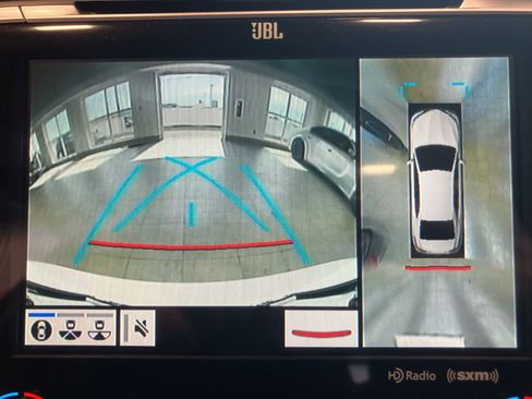 Used 2018 Toyota Camry image 22