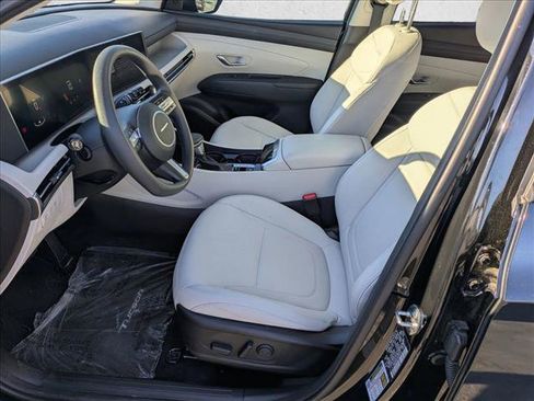 Certified 2025 Hyundai Tucson SEL image 17