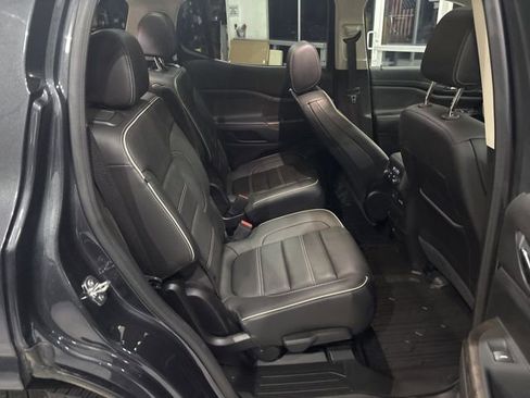 Used 2023 GMC Acadia Denali w/ Denali Ultimate Package image 31
