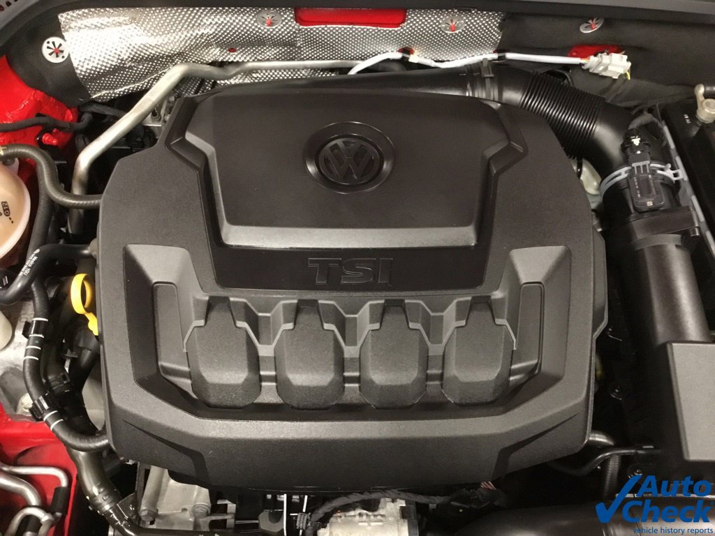 Used 2018 Volkswagen Beetle 2.0T Coast FWD image 40