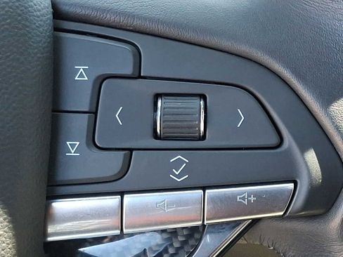 Certified 2023 Cadillac XT6 Sport w/ Technology Package AWD/4WD image 21