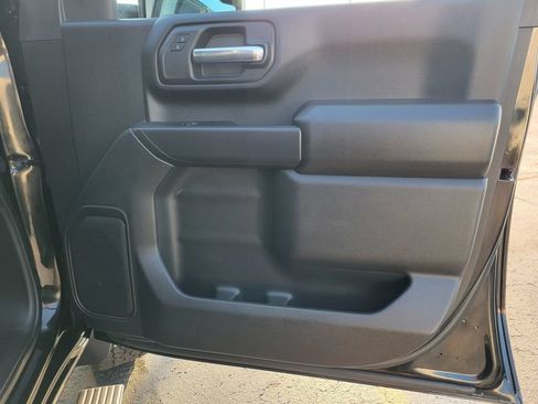Certified 2025 Chevrolet Silverado 2500 Custom w/ Custom Convenience Package AWD/4WD image 22