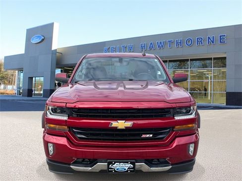 Used 2018 Chevrolet Silverado 1500 LT w/ All Star Edition image 2