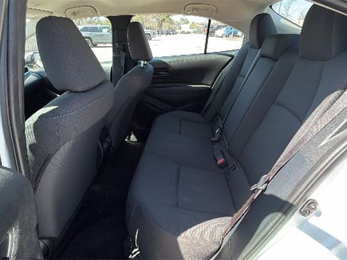 Certified 2024 Toyota Corolla LE image 33