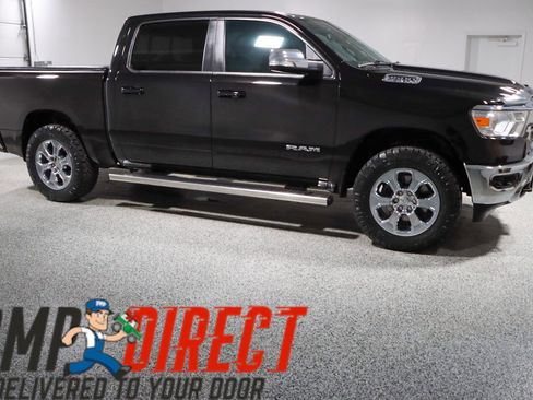 Used 2022 RAM 1500 Big Horn AWD/4WD image 7