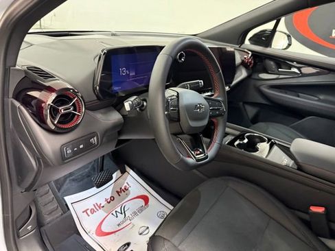 New 2026 Chevrolet Blazer EV RS image 13