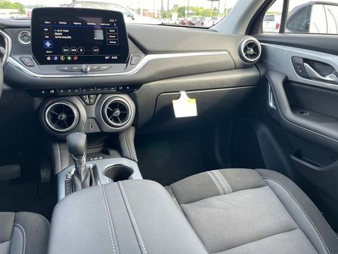 Used 2023 Chevrolet Blazer LT w/ Convenience Package image 16