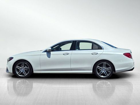 Used 2017 Mercedes-Benz E 300 image 8