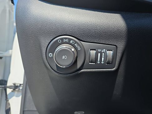 New 2026 Jeep Compass Limited AWD/4WD image 25