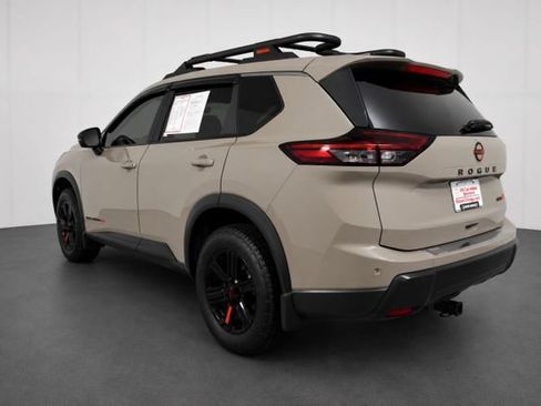 Used 2025 Nissan Rogue SV w/ Rock Creek Premium Package AWD/4WD image 6