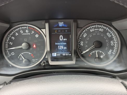 Used 2023 Toyota Tacoma TRD Sport image 20