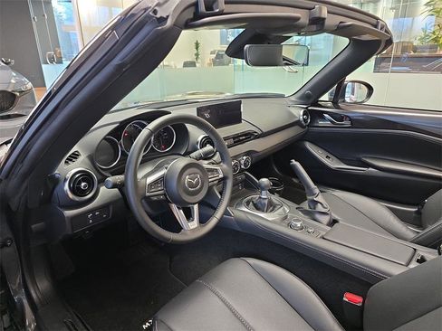 New 2025 MAZDA MX-5 Miata Grand Touring image 13