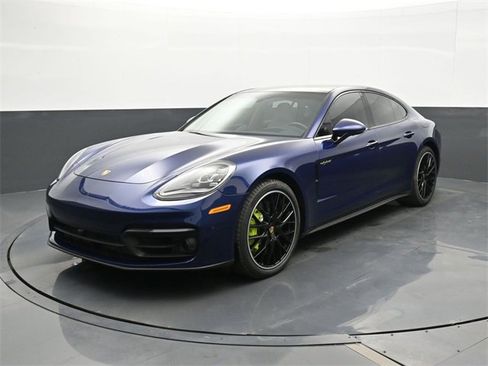 Used 2023 Porsche Panamera 4S w/ Premium Package image 1