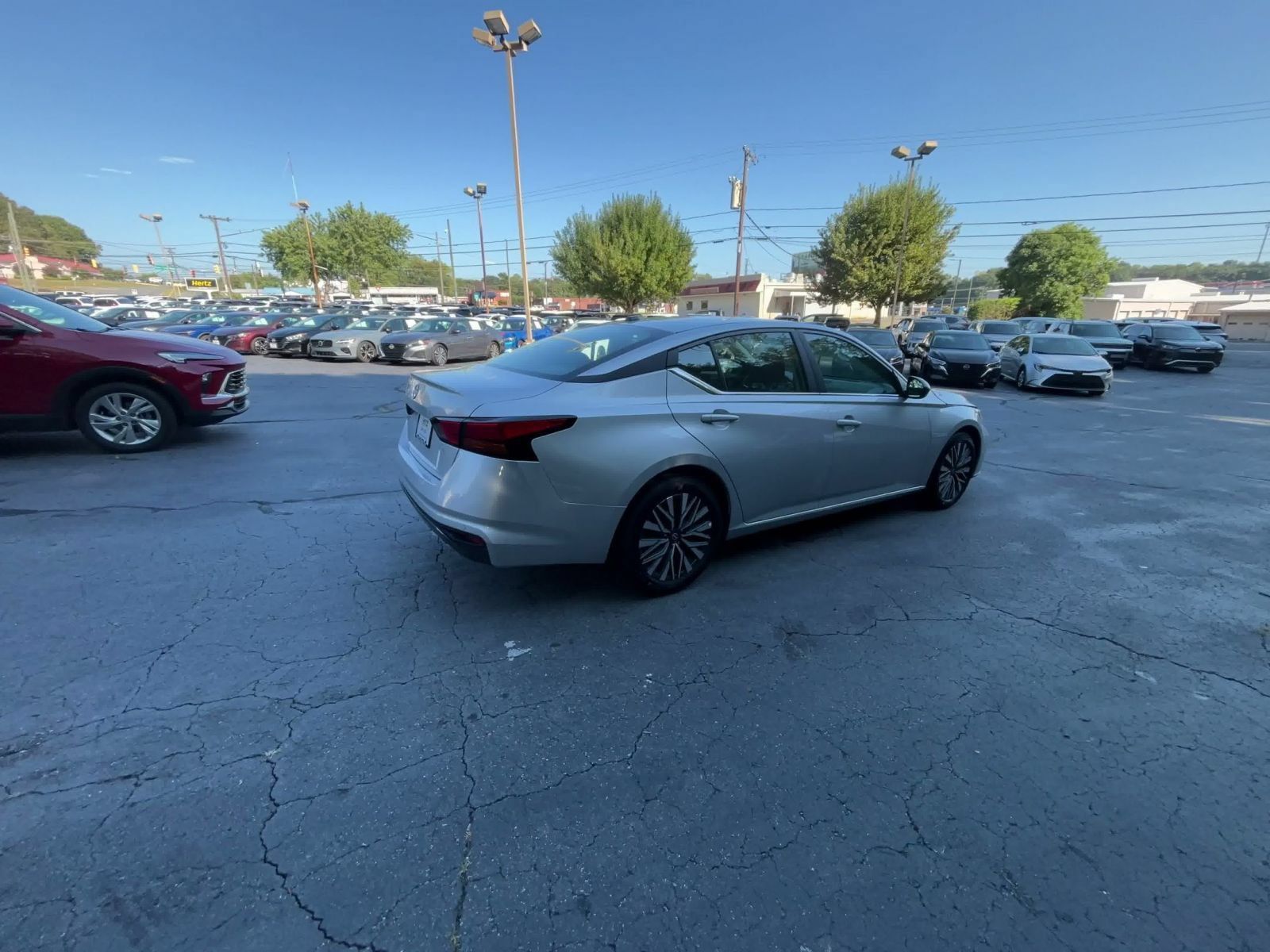 Used 2026 Nissan Altima 2.5 SV FWD image 13