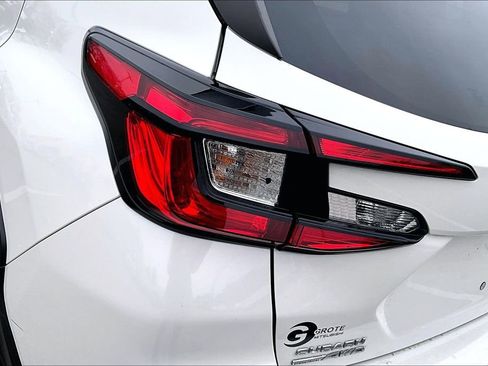 Used 2024 Subaru Crosstrek 2.0i image 31