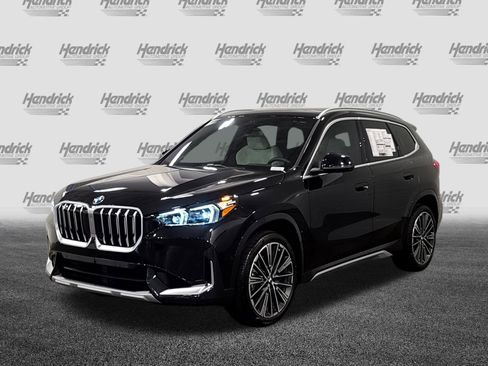 New 2026 BMW X1 xDrive28i w/ Technology Package image 3