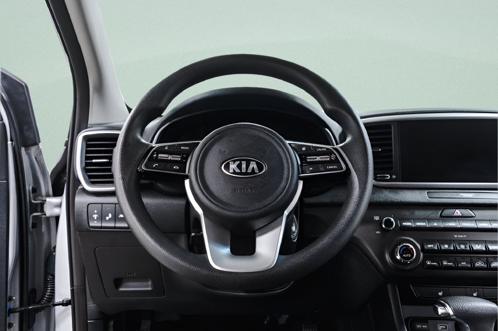 Used 2021 Kia Sportage LX w/ LX AWD Popular Package image 11